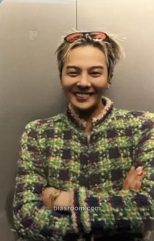 G-Dragon - G-Dragon - 2025 World Tour Übermensch Event encore vip ticket benefit non-selfie seoul