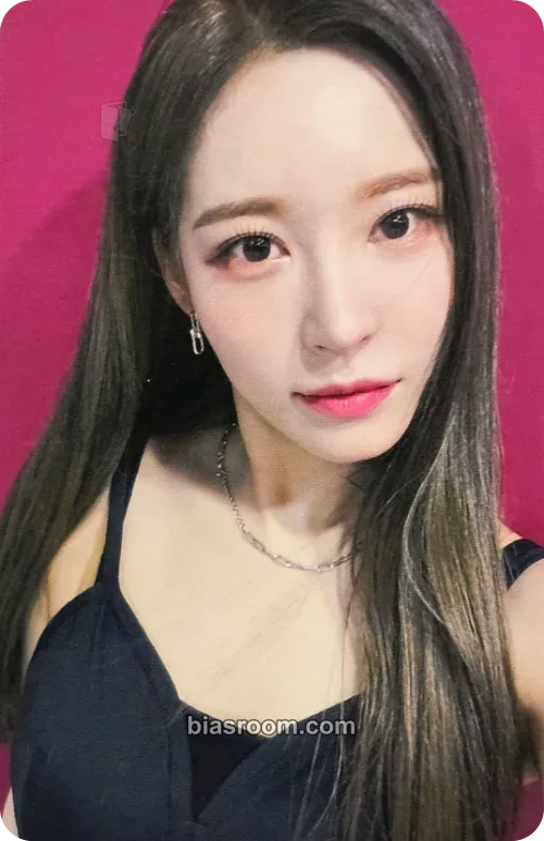 Hyungseo Day and Night Photocard - CLASSy - CLASSy K-pop photocard