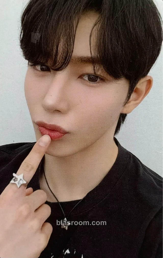 ARrC - Ziwoo - AR^C Album album photocard black version