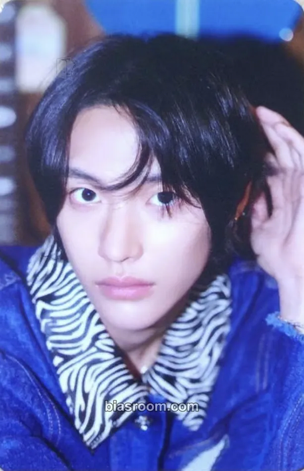 Wonbin Get A Guitar Photocard - RIIZE - RIIZE K-pop photocard