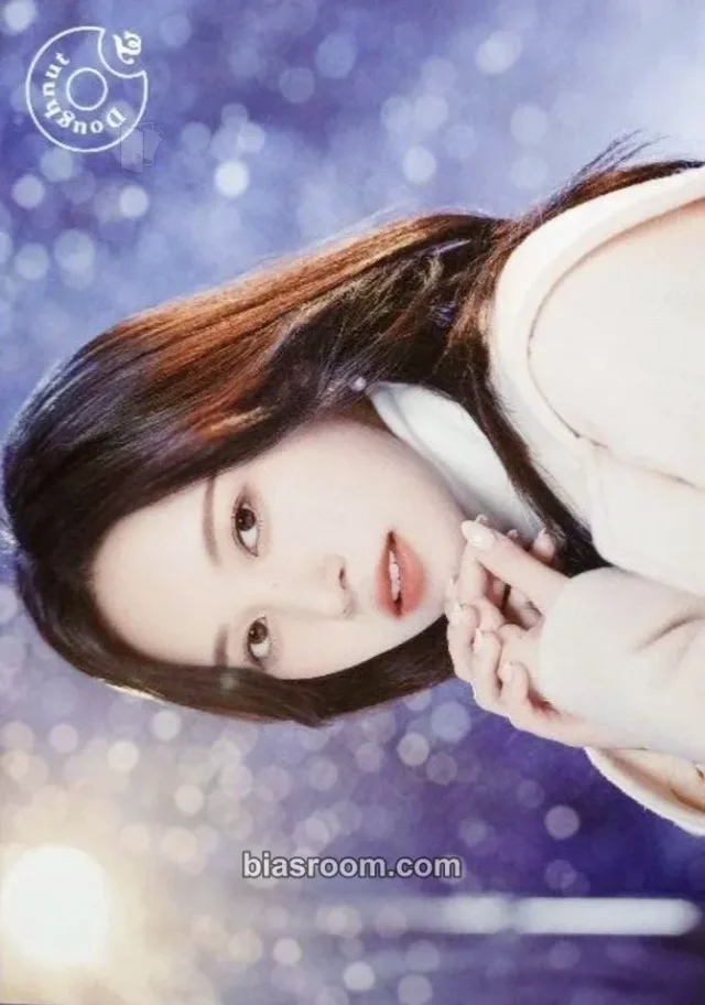 TWICE - Mina - Doughnut Album japan postcard trading card horizontal once japan version