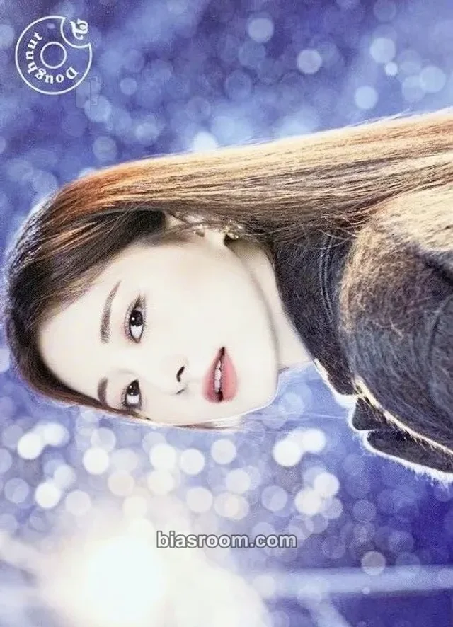 TWICE - Tzuyu - Doughnut Album japan postcard trading card horizontal once japan version