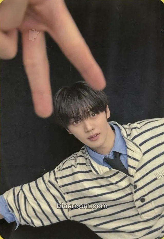Gyuvin Sequence 01: Curiosity Photocard - AND2BLE - AND2BLE K-pop photocard