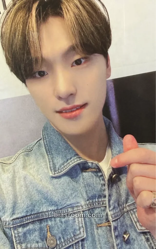 SEVENTEEN - Dino - Heng:garæ Album withfans / yizhiyu (yzy)