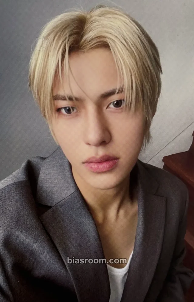 NouerA - Yuseop - NouerA x RAYLI Other magazine photocard rayli magazine