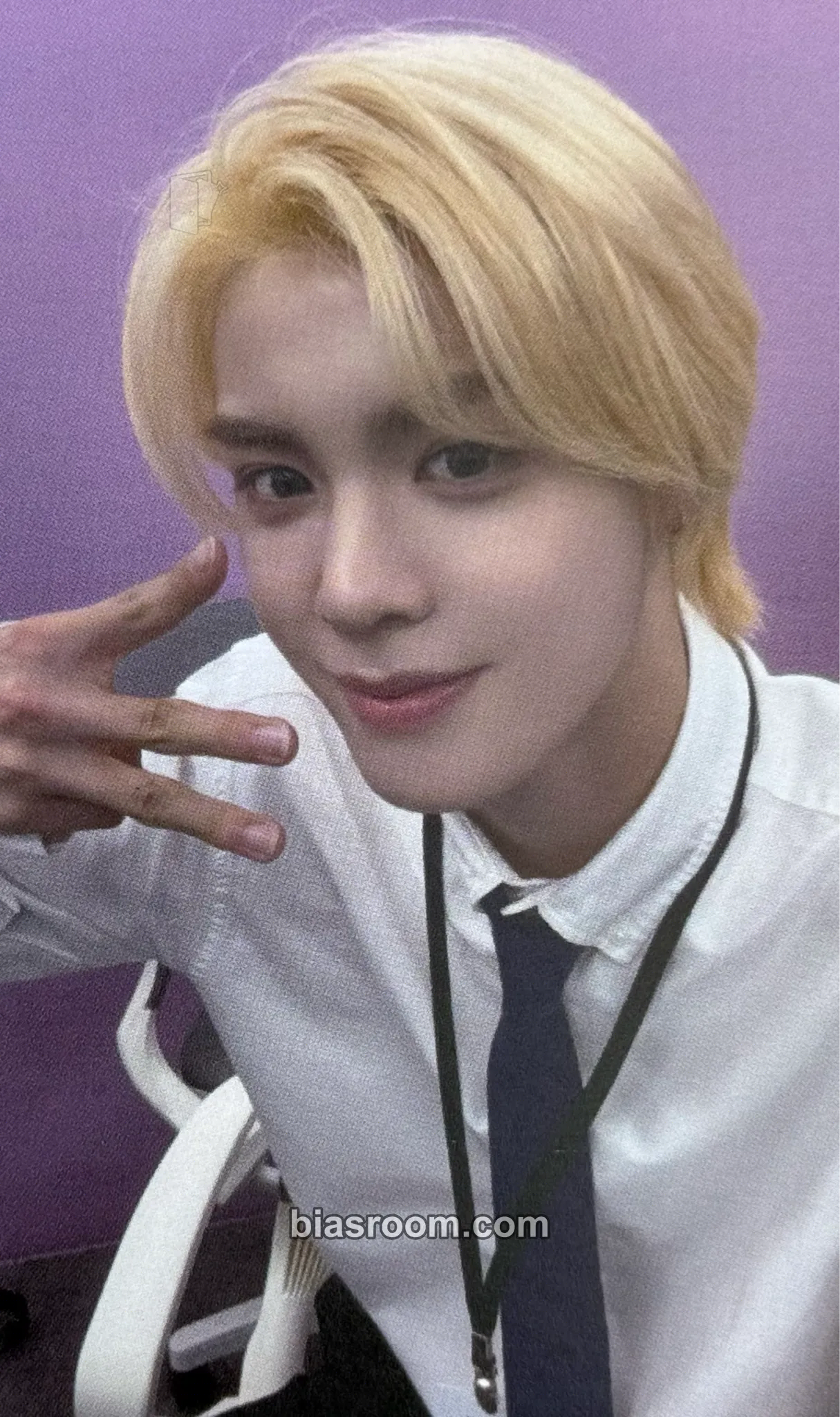 Fan NouerA 2nd Fanmeeting 'Nova! It's Dangerous Outside The Covers!' Photocard - NouerA - NouerA K-pop photocard