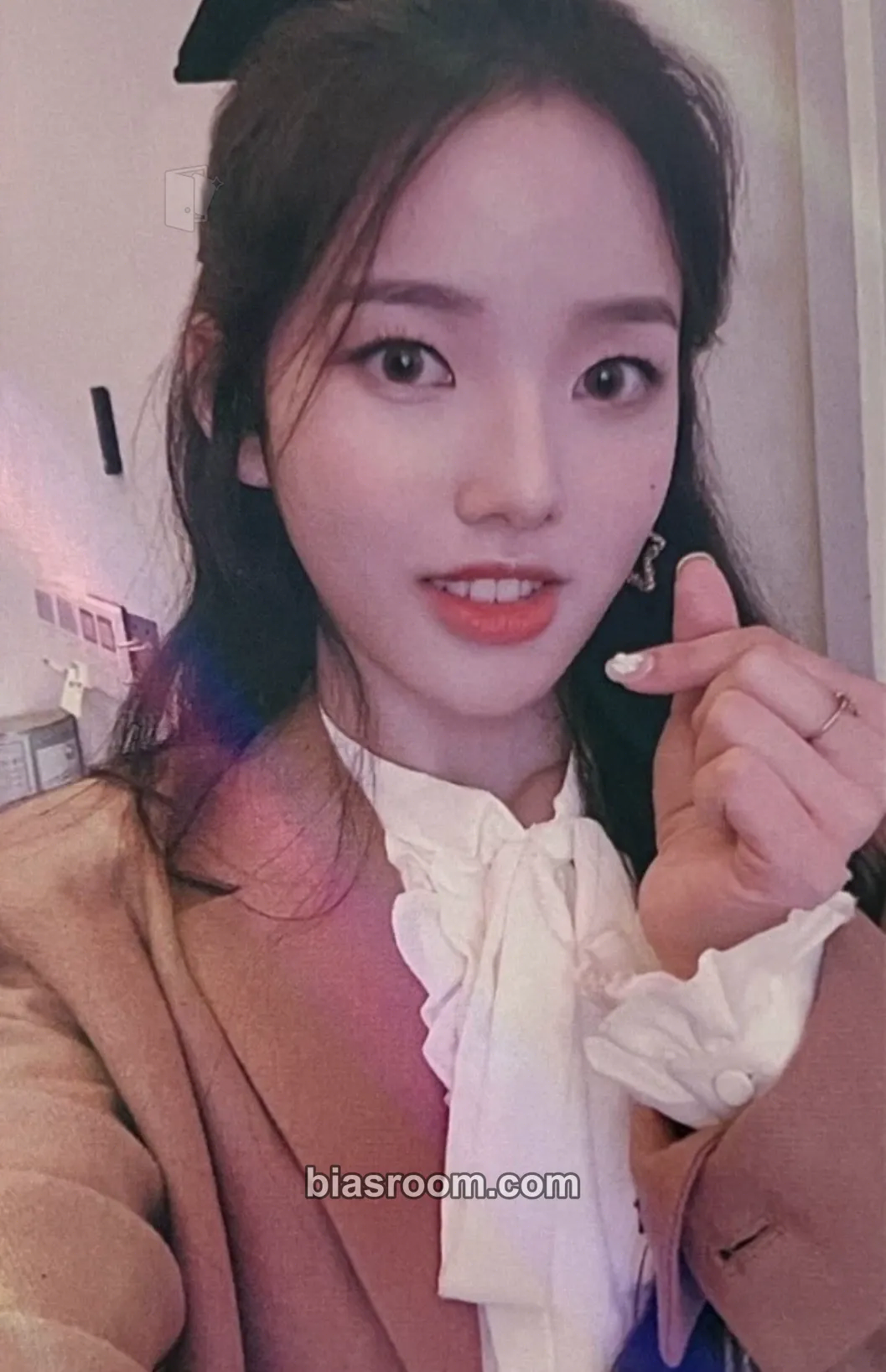 Soojin We Play Photocard - Weeekly - Weeekly K-pop photocard