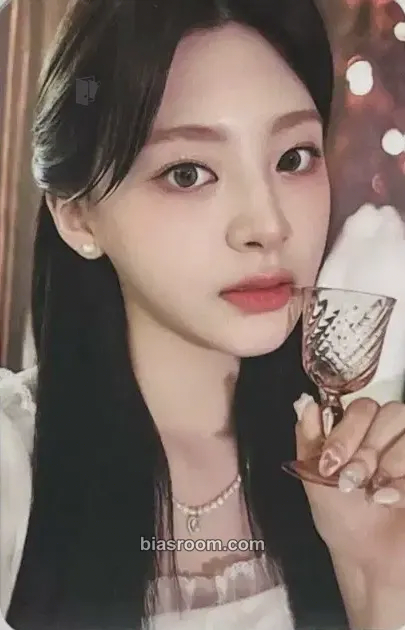 Seeun Swith 3rd Membership Kit - Swith Pictures Photocard - STAYC - STAYC K-pop photocard