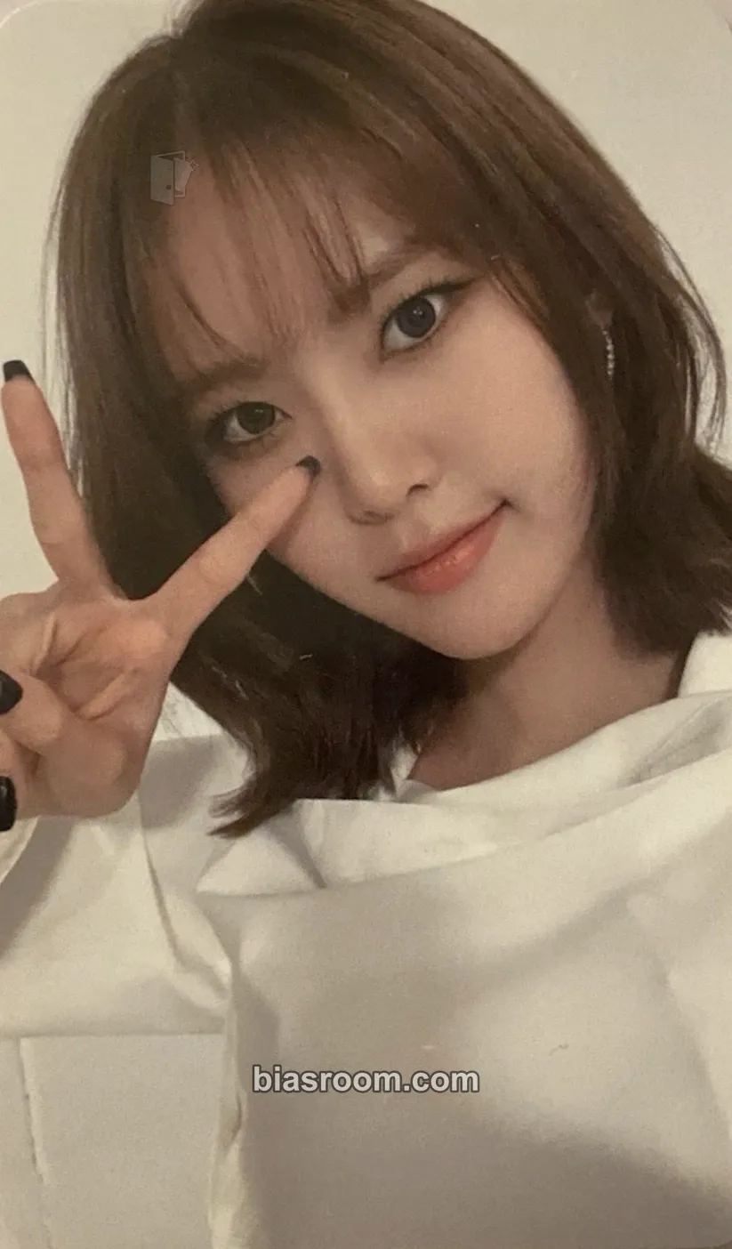 Monday Play Game : Awake Photocard - Weeekly - Weeekly K-pop photocard
