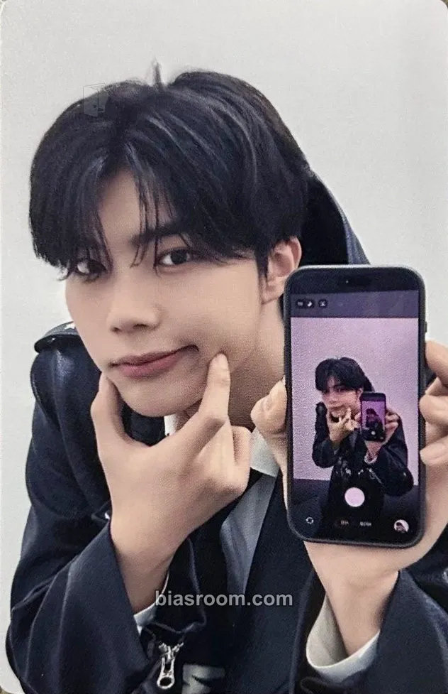 Gunwook KCON 2026 Photocard - ZEROBASEONE - ZEROBASEONE K-pop photocard