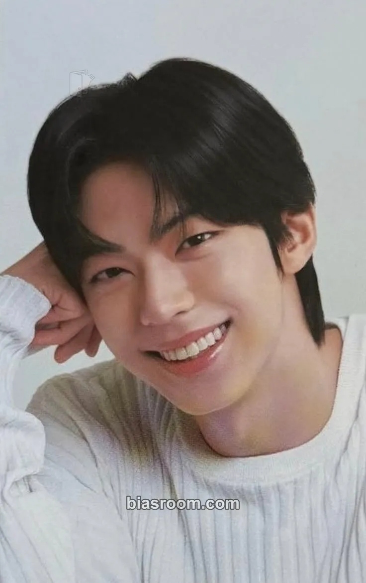 Dohoon BeginS by Jung Senmul Korea Photocard - TWS - TWS K-pop photocard