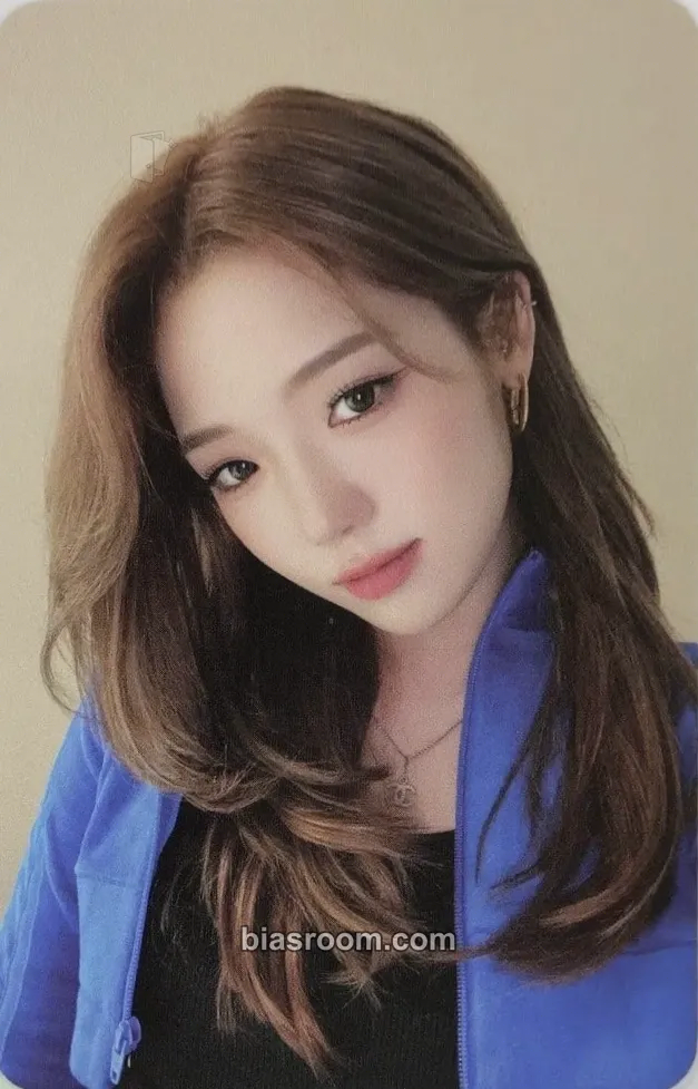 Jisun Midnight Guest Photocard - fromis_9 - fromis_9 K-pop photocard