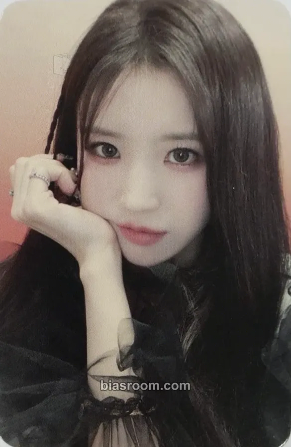 Hayoung Midnight Guest Photocard - fromis_9 - fromis_9 K-pop photocard