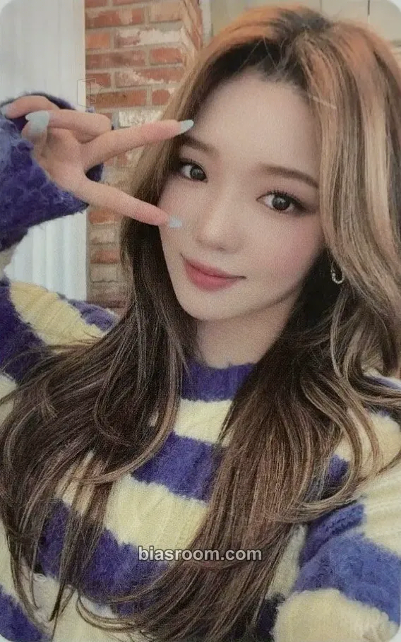 Jisun Midnight Guest Photocard - fromis_9 - fromis_9 K-pop photocard