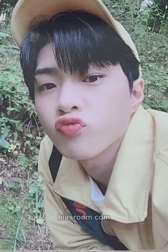 Wyatt ONF 2021 Photobook - “A Little Break” Photocard - ONF - ONF K-pop photocard