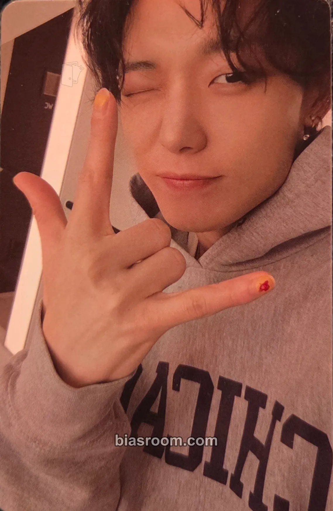 Bobby Take Off Photocard - iKON - iKON K-pop photocard