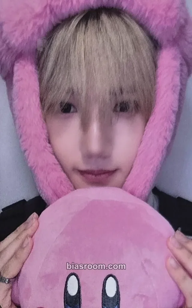 Keyvitup - Hyunmin - KEYVITUP Album hellolive video call (fancall) round 4 art event