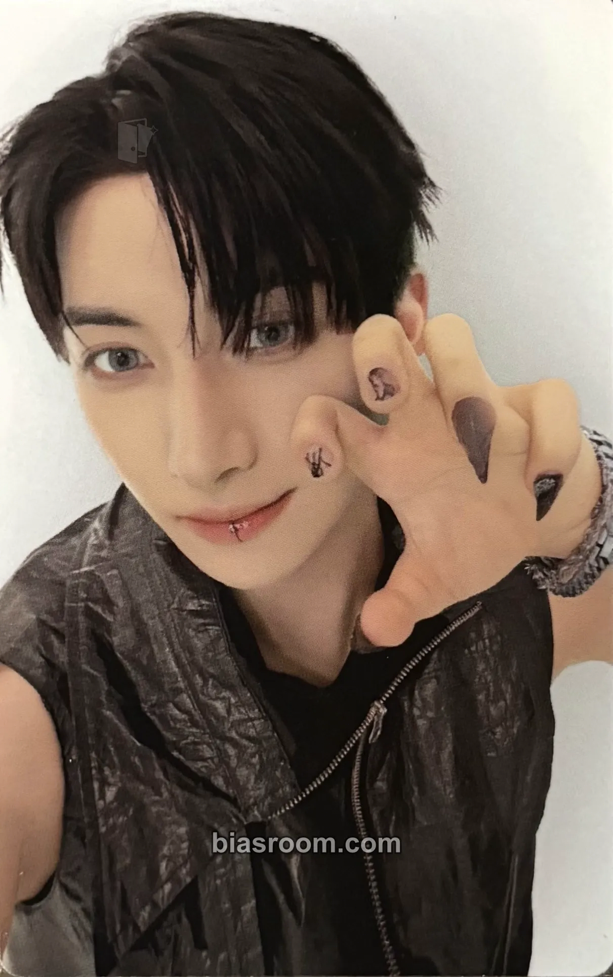 Yu Photocards (NEXZ) | Bias Room