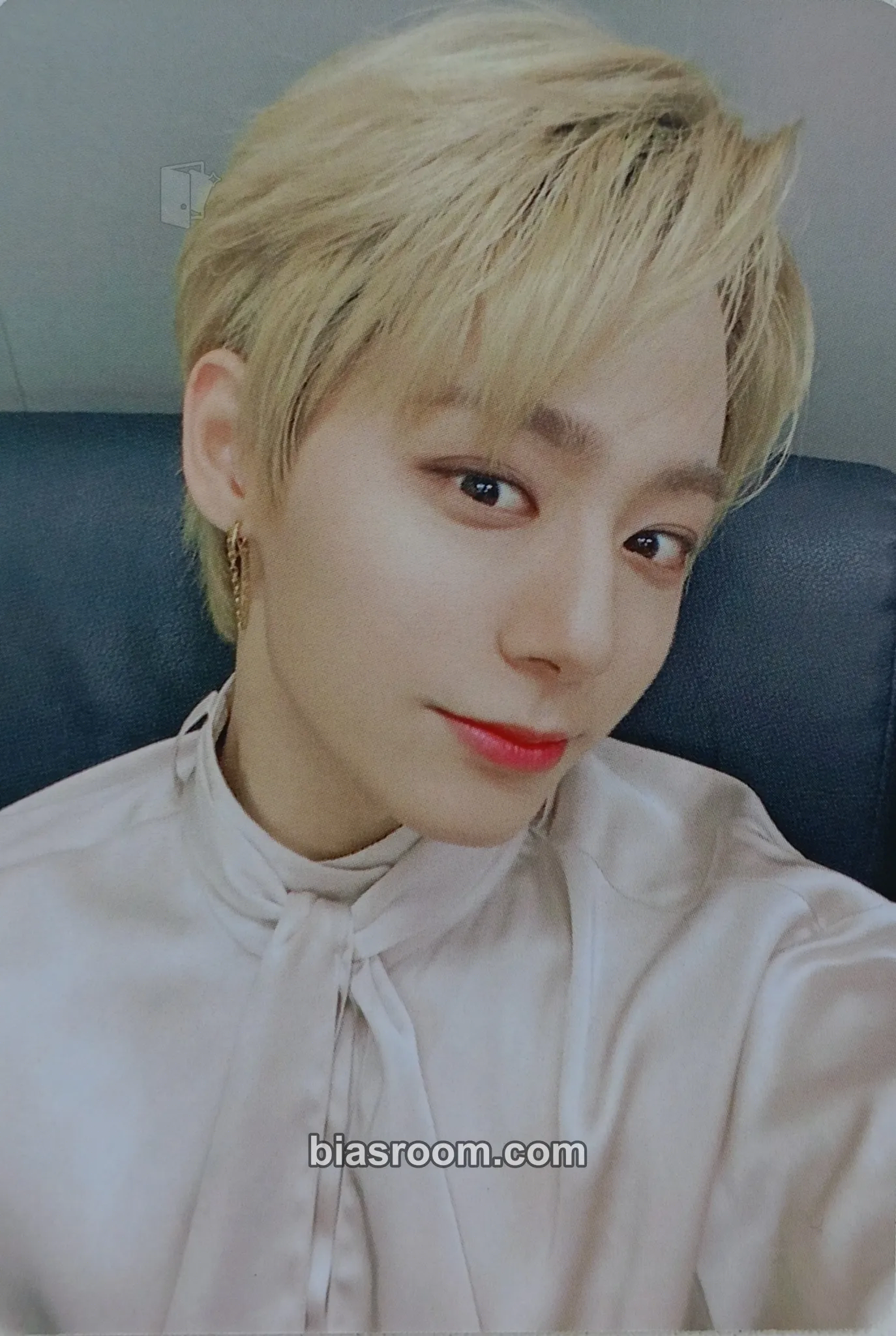 Hwanwoong Oneus Japan 1st Anniversary Photocard - ONEUS - ONEUS K-pop photocard