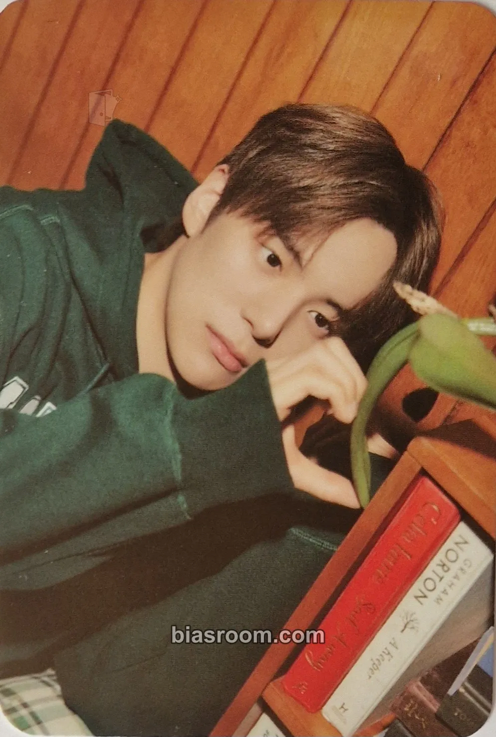 Minhyuk 'Monologue' The 10th Anniversary Pop-Up Store Photocard - MONSTA X - MONSTA X K-pop photocard