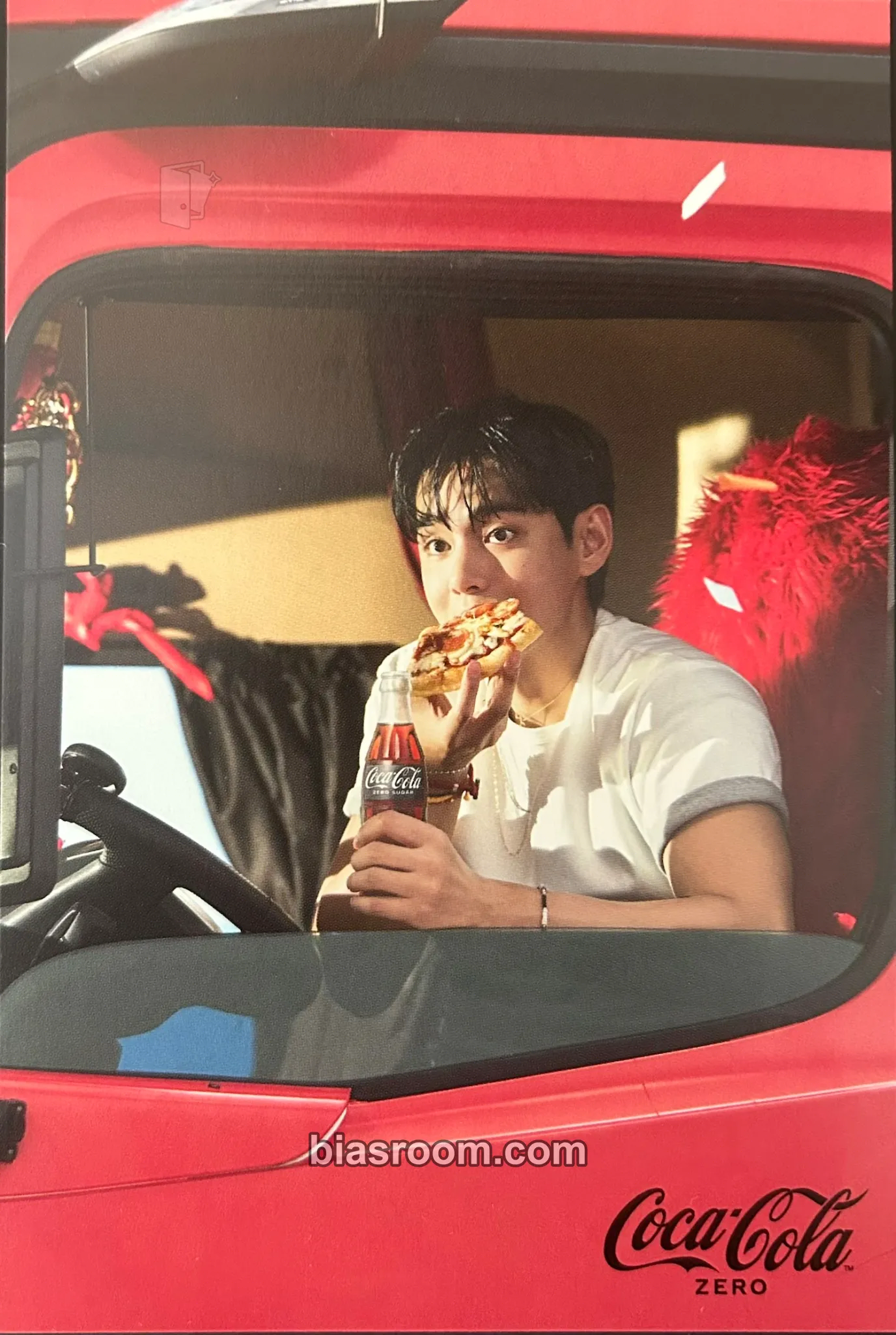 V V x Coca Cola Photocard - BTS - BTS K-pop photocard