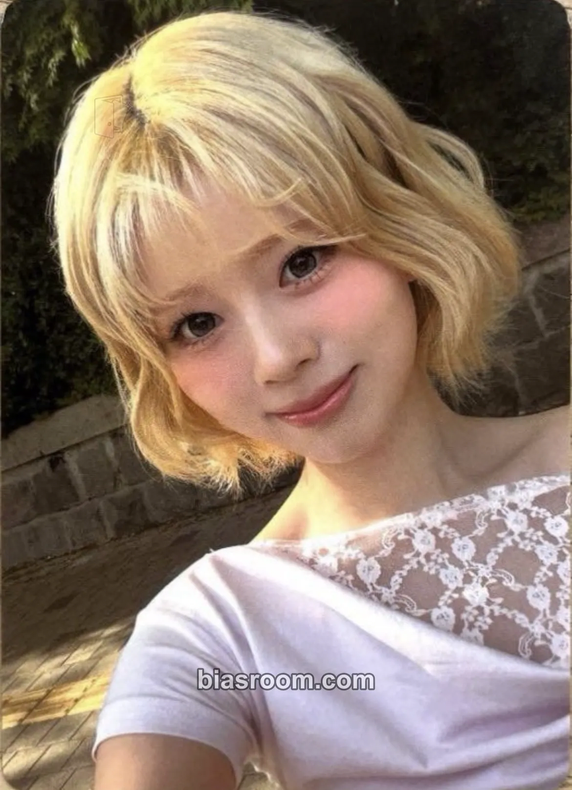 Riku Portfolio Photocard - NiziU - NiziU K-pop photocard