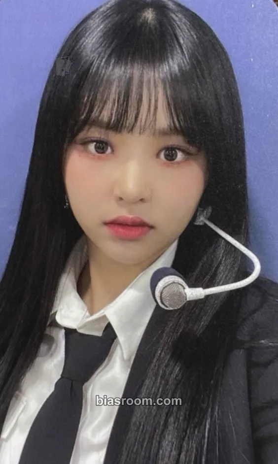 E:U Return of The Girl Photocard - EVERGLOW - EVERGLOW K-pop photocard