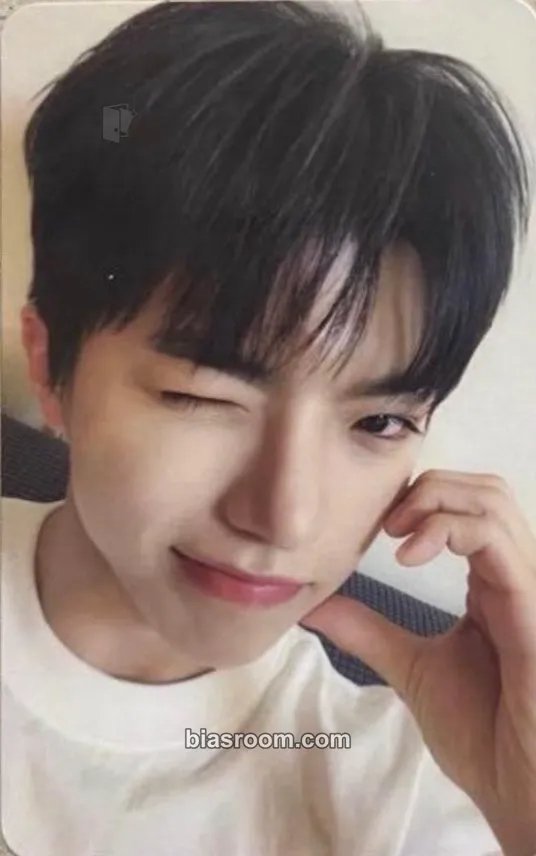 ON:N Witness Photocard - ALL(H)OURS - ALL(H)OURS K-pop photocard