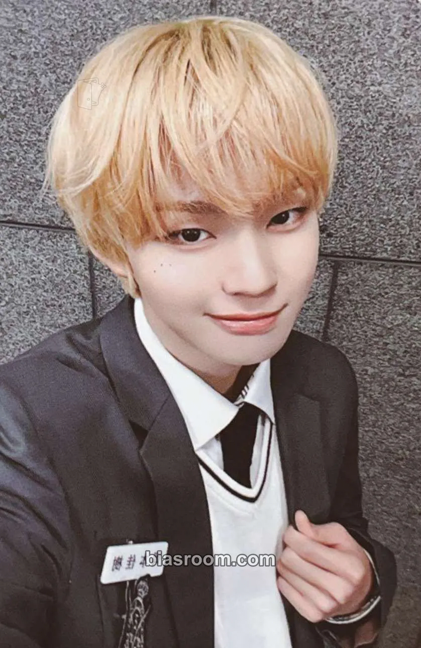 Keiju My First Flip Photocard - KickFlip - KickFlip K-pop photocard