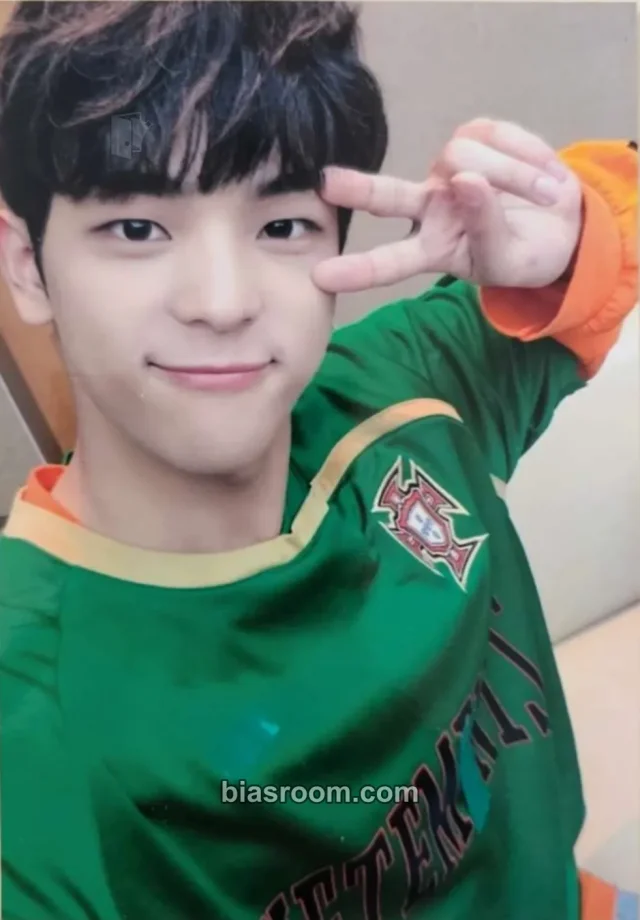 Stray Kids - Woojin - I am WHO? Album broadcast photo print supplemental