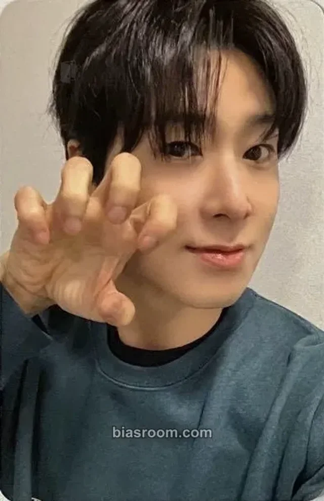 TVXQ - U-Know Yunho - U-Know - I-Know Album photo event apple music round 2