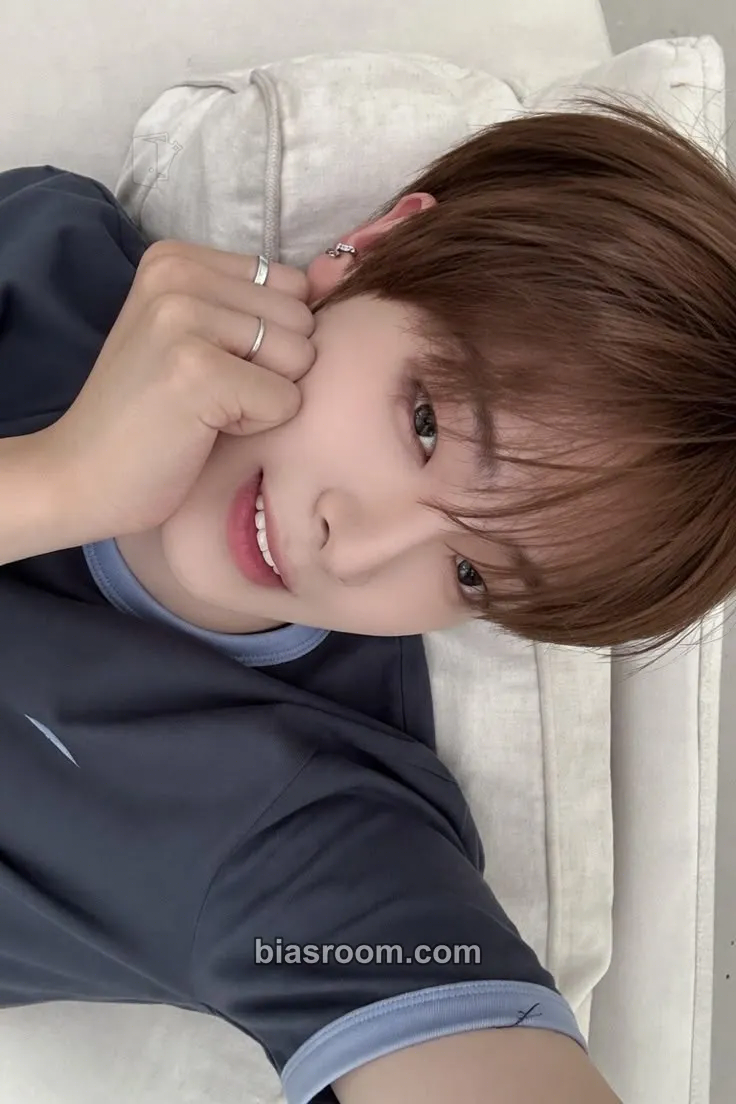 Kang Woojin YOUTH ERROR Photocard - FLARE U - FLARE U K-pop photocard