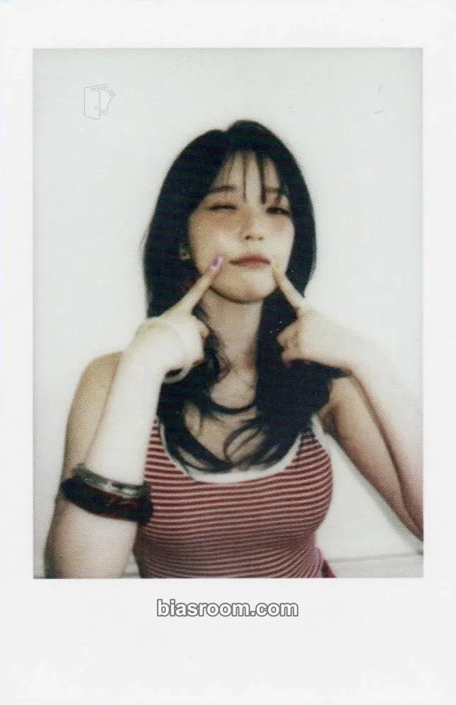 Jiheon From Our 20s Photocard - fromis_9 - fromis_9 K-pop photocard