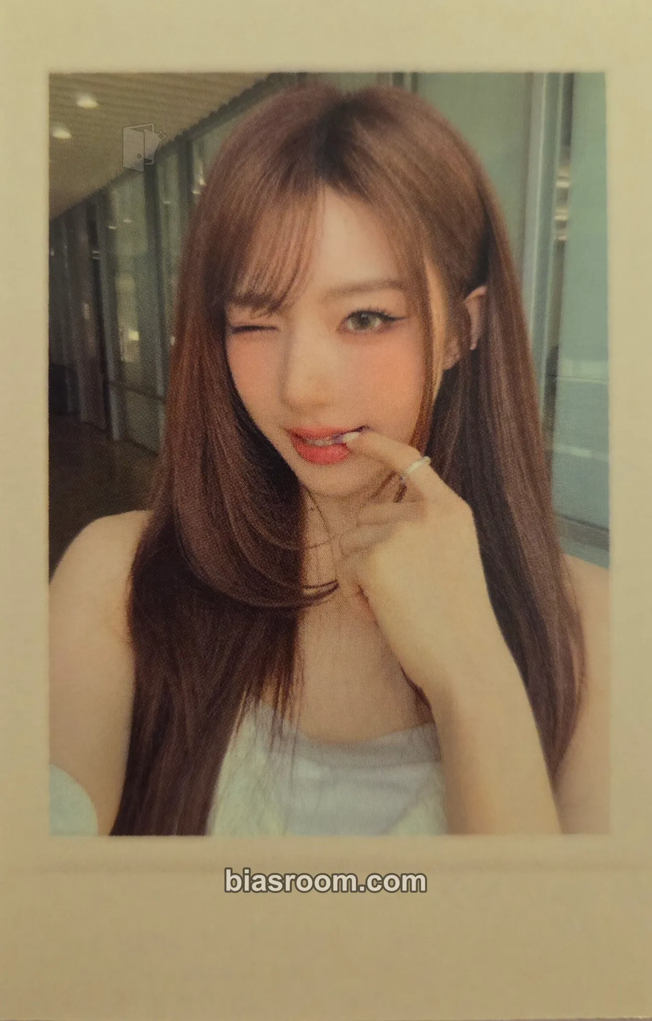 Xinyu Photocards (tripleS) | Bias Room