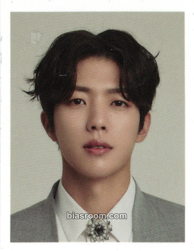 Sungyeol 2023 INFINITE CONCERT <COMEBACK AGAIN> Photocard - INFINITE - INFINITE K-pop photocard
