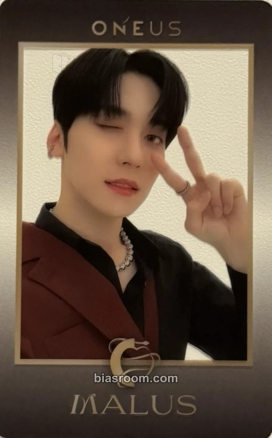 Keonhee MALUS Photocard - ONEUS - ONEUS K-pop photocard