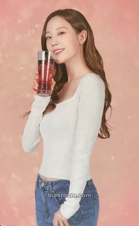 Youngji Kara X O'Food Photocard - KARA - KARA K-pop photocard