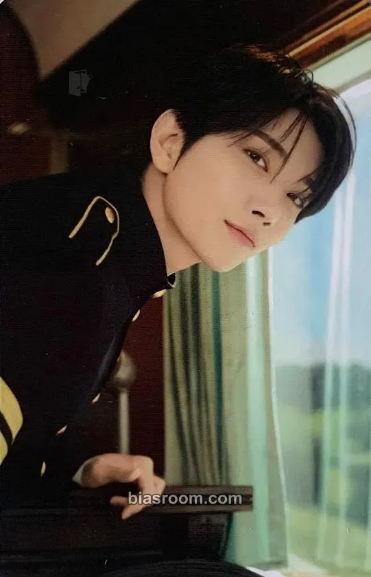 Joshua 2026 10TH SVT IN CARAT LAND Photocard - SEVENTEEN - SEVENTEEN K-pop photocard