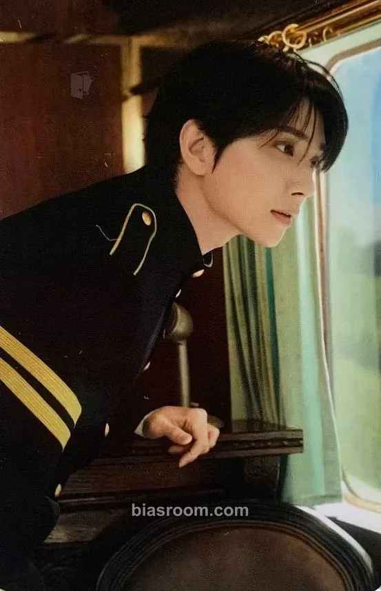 Joshua 2026 10TH SVT IN CARAT LAND Photocard - SEVENTEEN - SEVENTEEN K-pop photocard