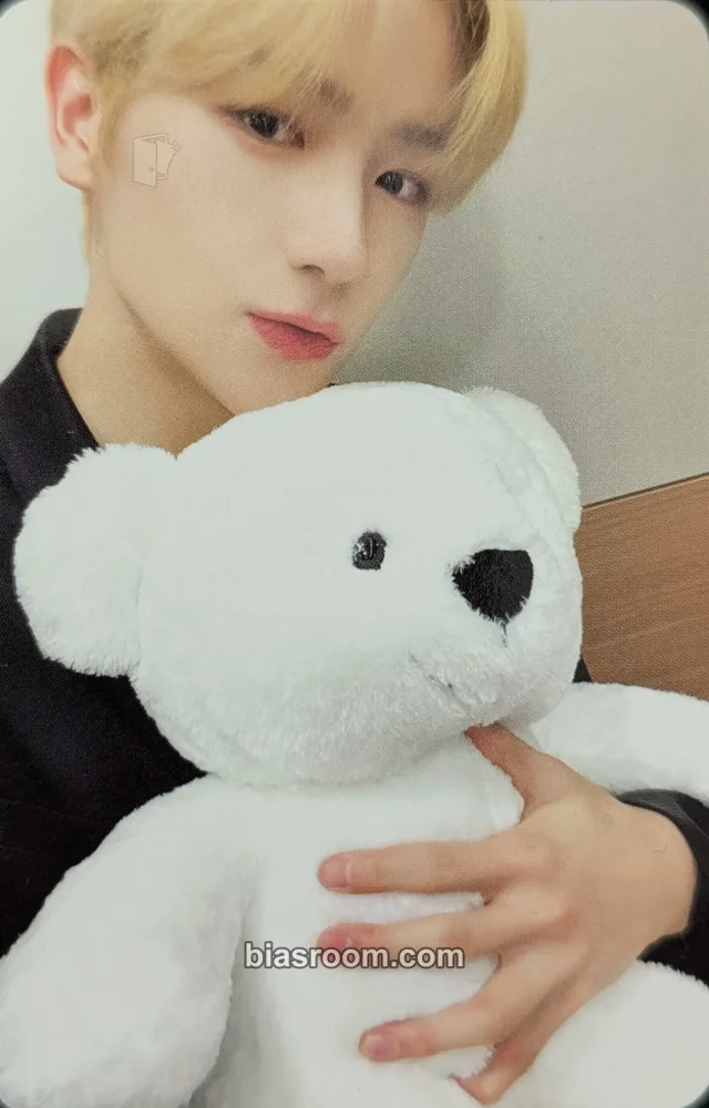 THE BOYZ - Hyunjae - Be Awake Album makestar round 3 pob (pre-order benefit)