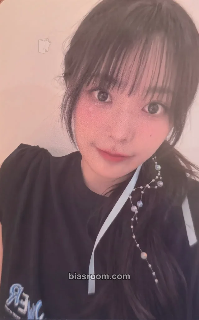 QWER - Siyeon - 1, 2 QWER VOD SET Other concert photocard set