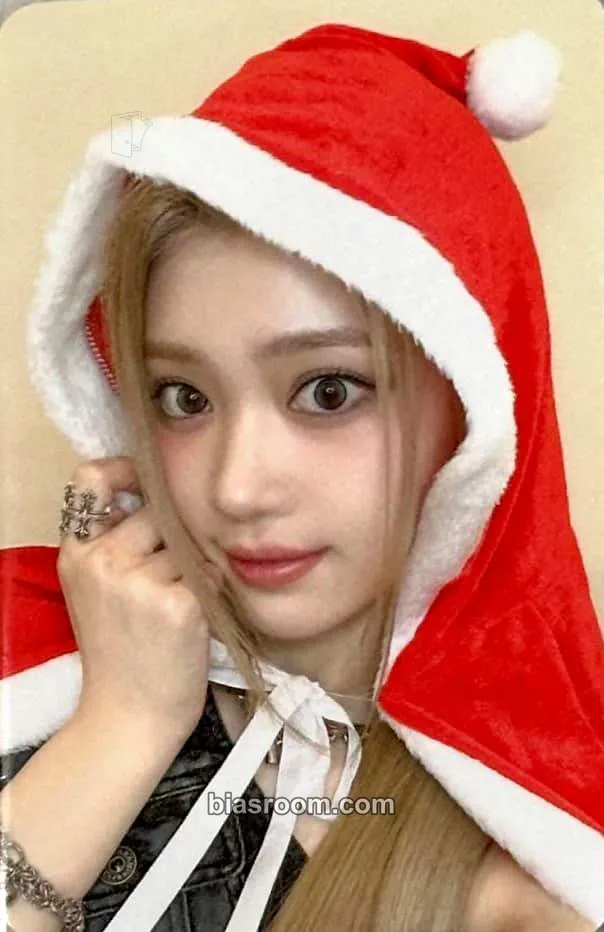 Xiaoting Crack Code Photocard - Kep1er - Kep1er K-pop photocard