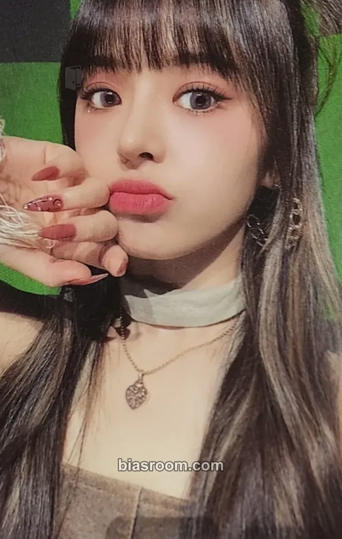 E:U All My Girls Photocard - EVERGLOW - EVERGLOW K-pop photocard