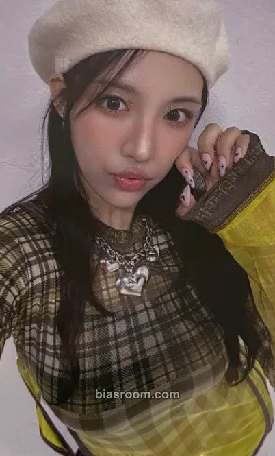 Chowon Honey or Spice Photocard - LIGHTSUM - LIGHTSUM K-pop photocard