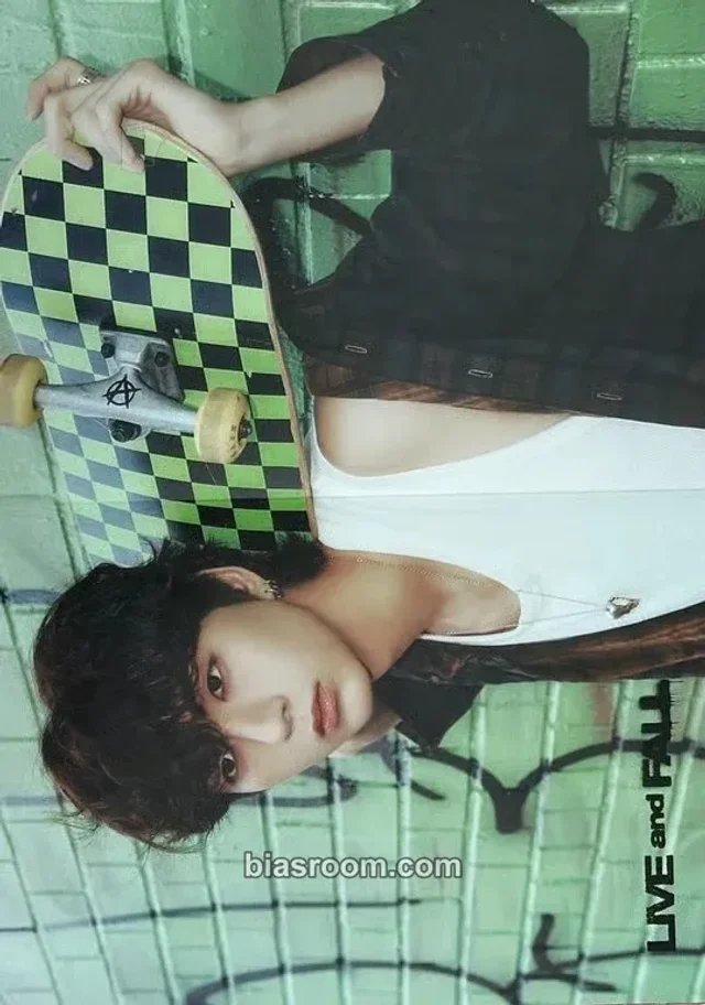 Xdinary Heroes - O.de - Live and Fall Album pob (pre-order benefit) photobook version double-sided poster first press only