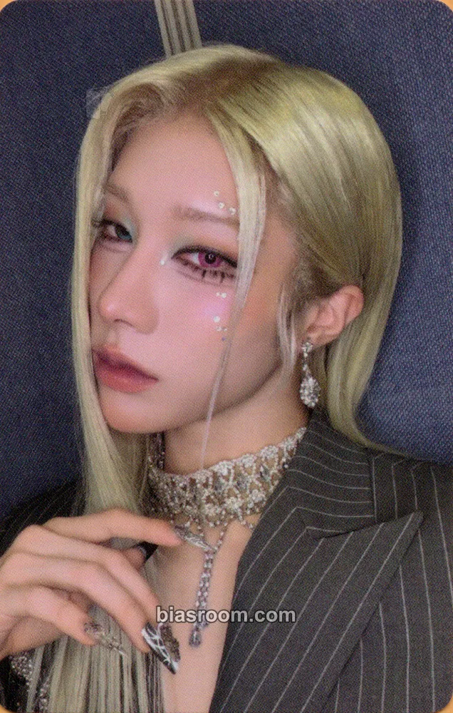 Rui I, God Photocard - XLOV - XLOV K-pop photocard