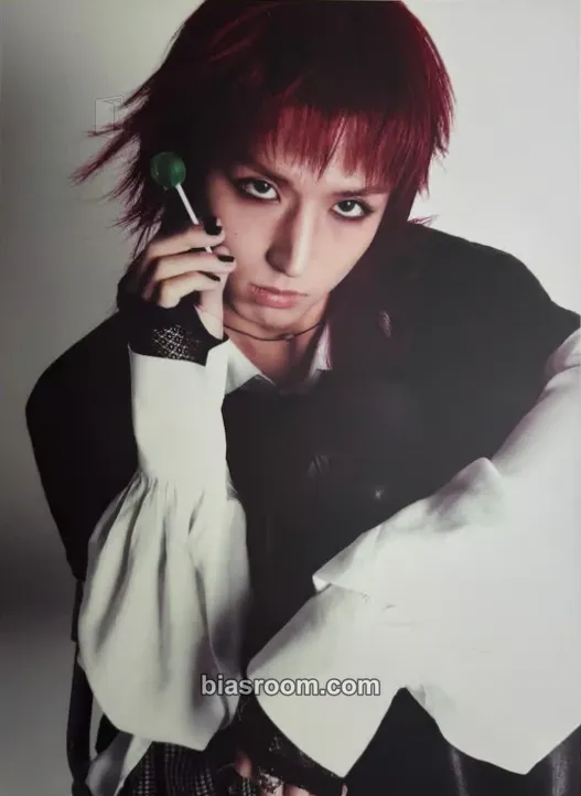 Jun Han Beautiful Mind Photocard - Xdinary Heroes - Xdinary Heroes K-pop photocard