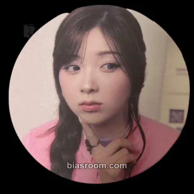 NiziU - Miihi - Portfolio Album tsutaya cafe event coaster