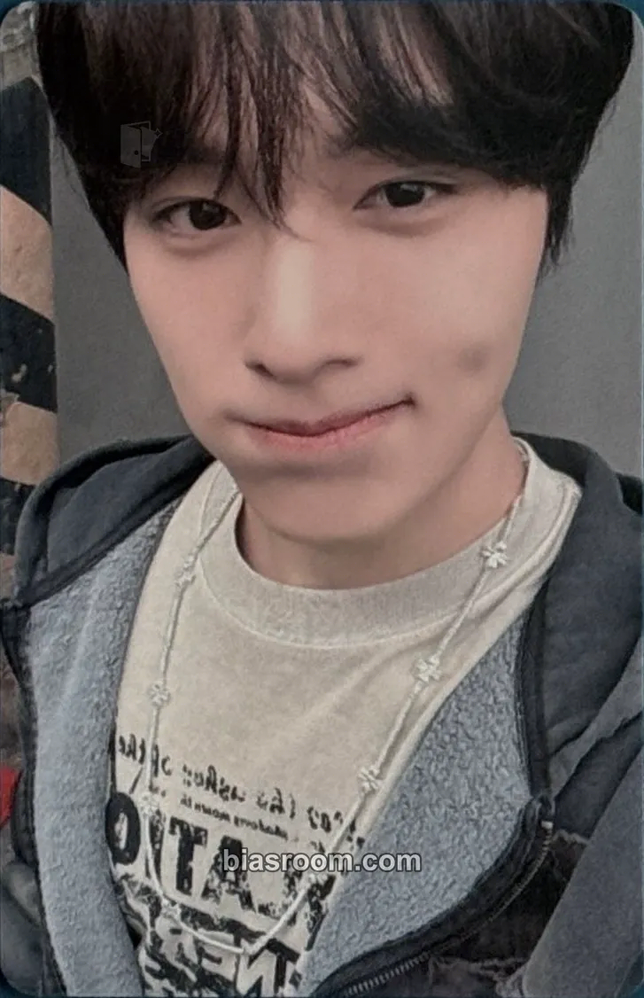 Hyunsuk 2026 Season's Greetings Photocard - CIX - CIX K-pop photocard