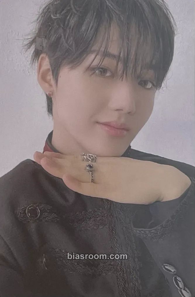 Doyoung REBOOT Photocard - TREASURE - TREASURE K-pop photocard